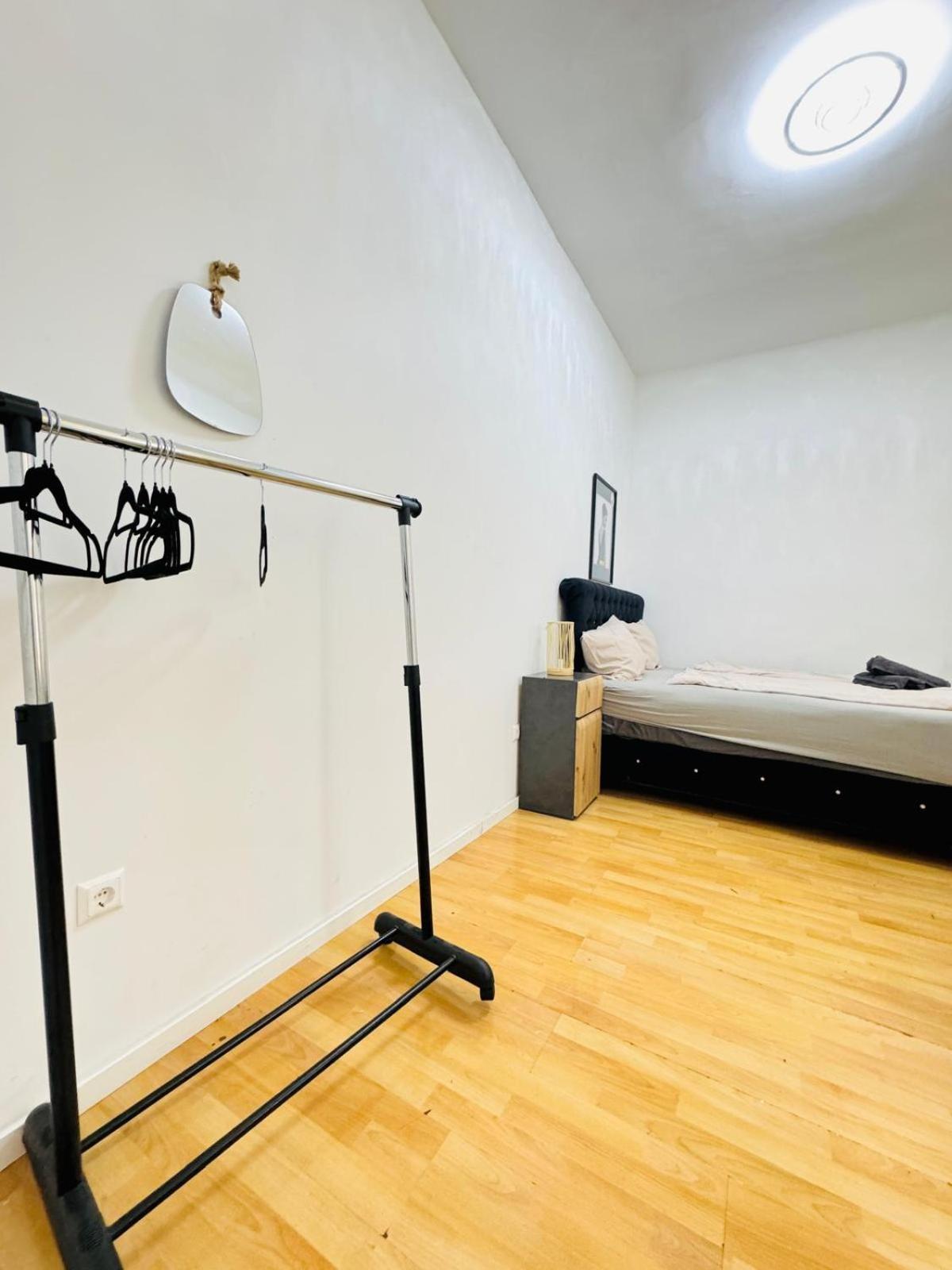 Comfy Rooms In A Shared Apt, 8Min To Rathausplatz Vienna Exterior photo