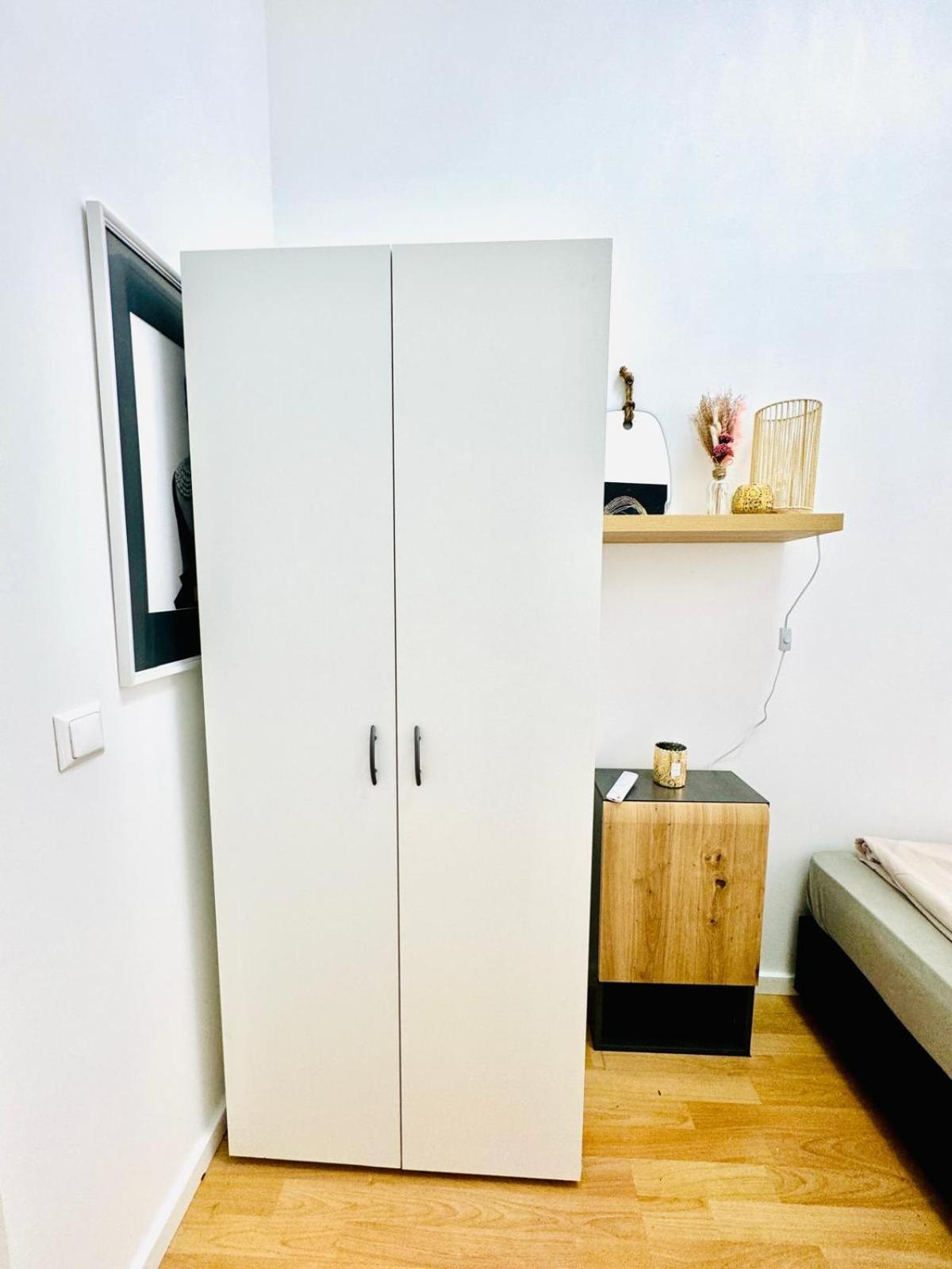 Comfy Rooms In A Shared Apt, 8Min To Rathausplatz Vienna Exterior photo