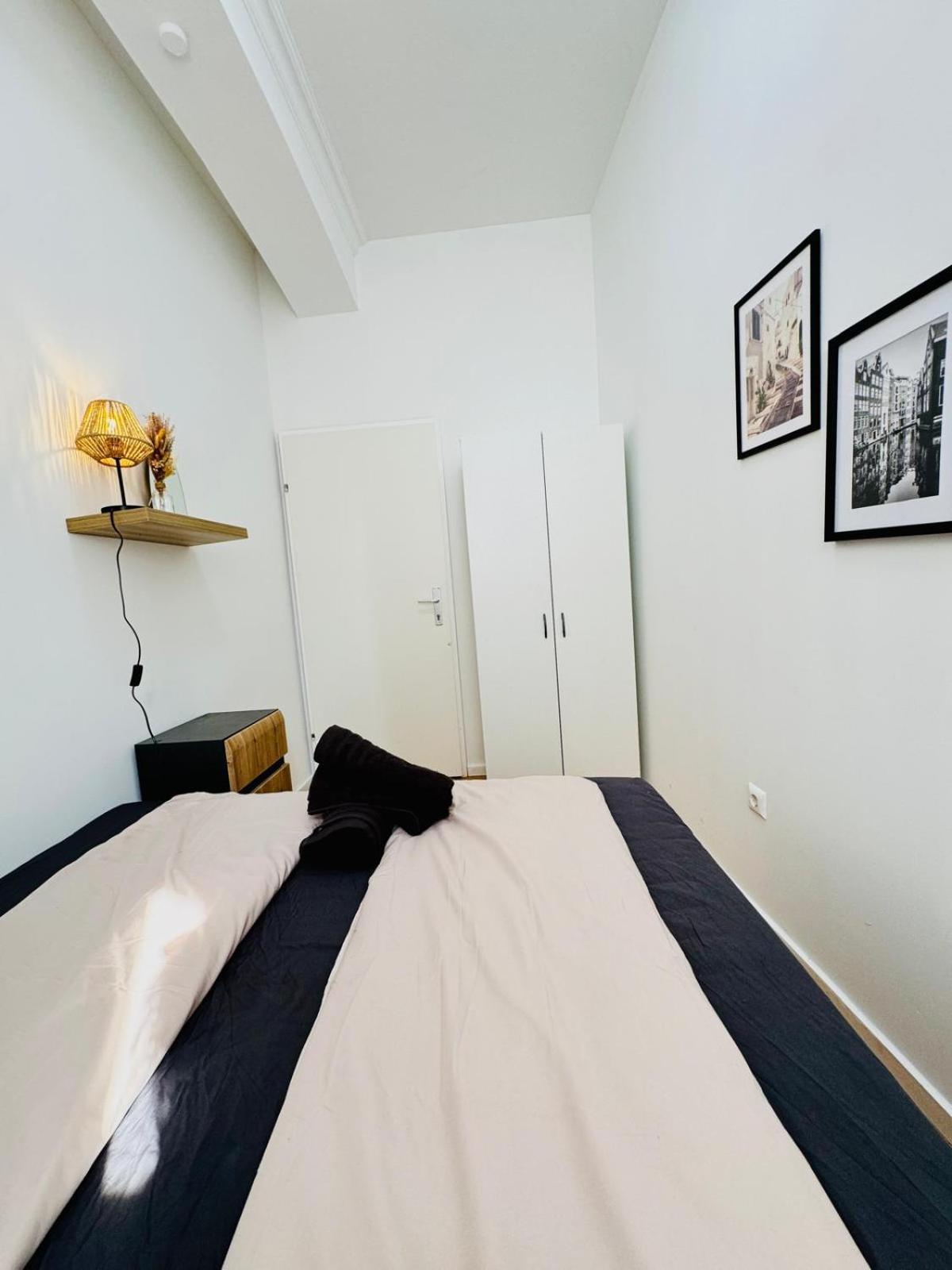 Comfy Rooms In A Shared Apt, 8Min To Rathausplatz Vienna Exterior photo